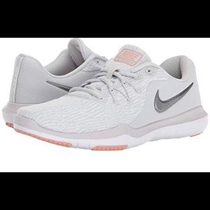 Nike Flex Supreme TR6